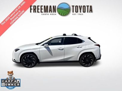 Used 2025 Lexus UX 300h AWD w/ Accessory Package (Z2)