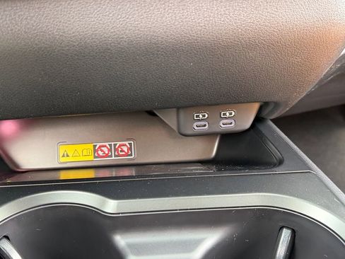 New 2026 Lexus UX 300h AWD image 20