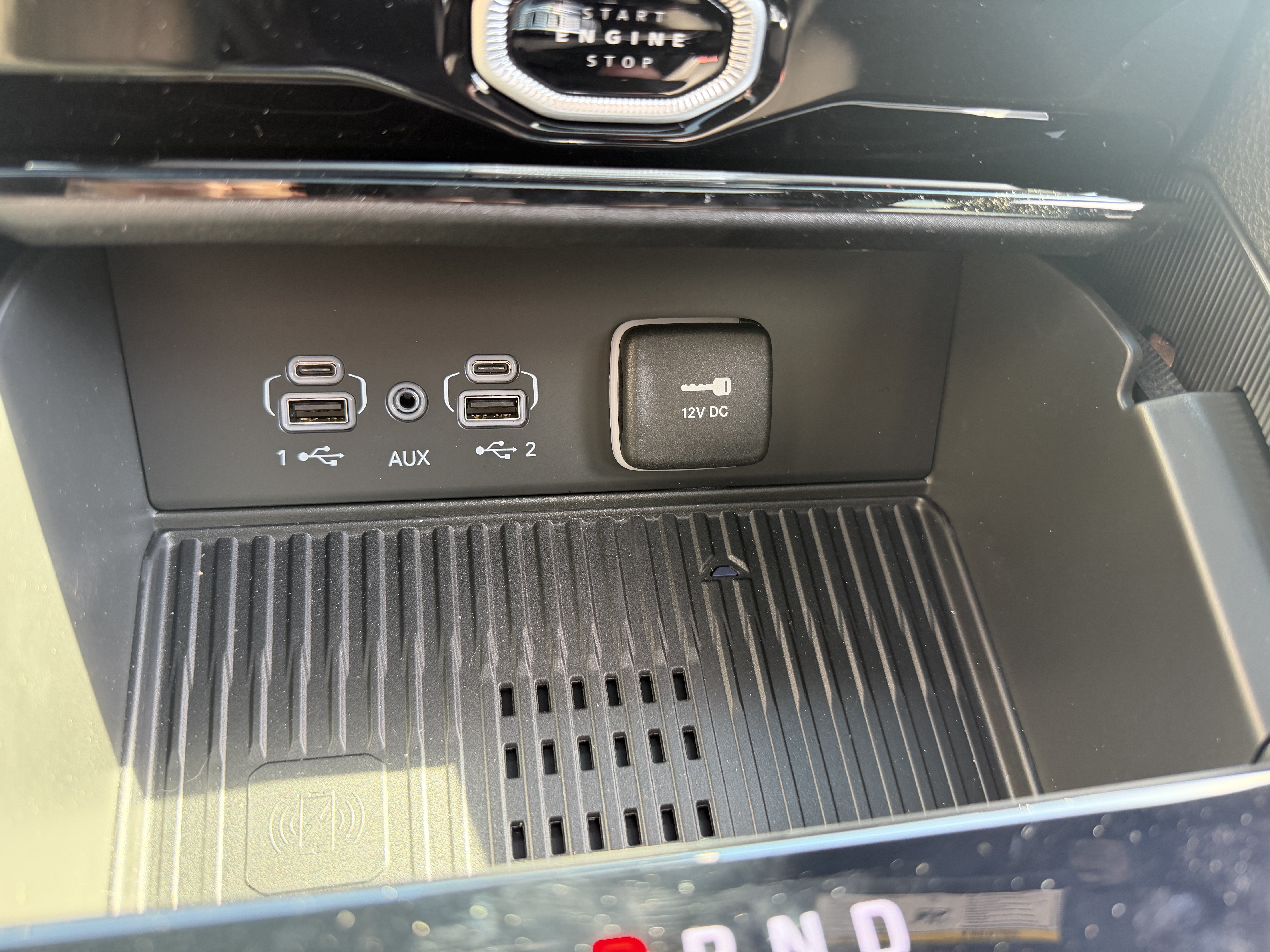 New 2026 Jeep Grand Cherokee Altitude AWD/4WD image 42