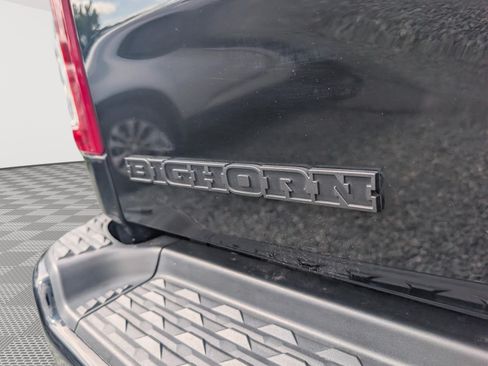 Used 2022 RAM 2500 Big Horn w/ Night Edition AWD/4WD image 13