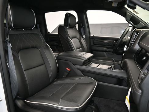 Used 2025 RAM 1500 Limited image 47