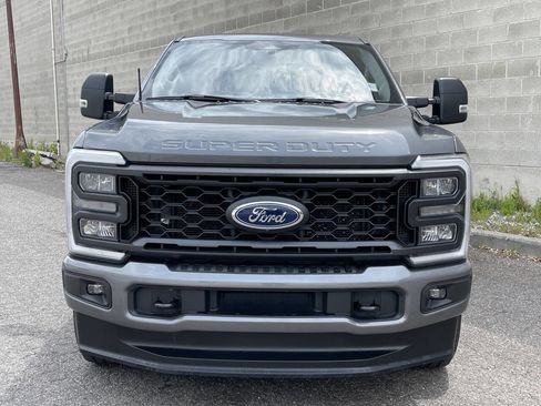 Used 2023 Ford F350 XLT w/ XLT Premium Package AWD/4WD image 4