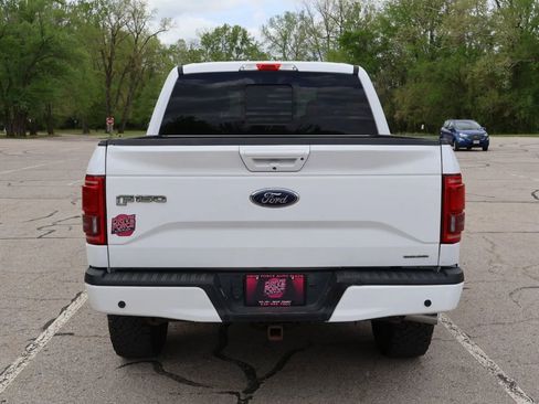 Used 2016 Ford F150 Lariat image 6