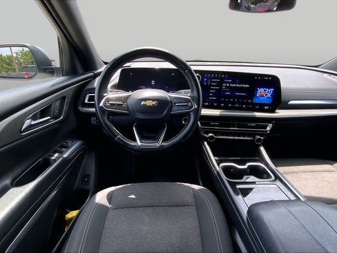 Certified 2024 Chevrolet Traverse LT AWD/4WD image 6