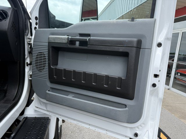 Used 2019 Ford F650 2WD Regular Cab Super Duty image 19