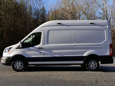 Used 2022 Ford E-Transit 148 High Roof w/ Interior Upgrade Package image 45
