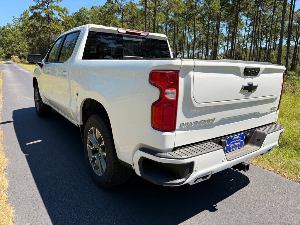 New 2026 Chevrolet Silverado 1500 RST w/ Safety Package AWD/4WD image 3