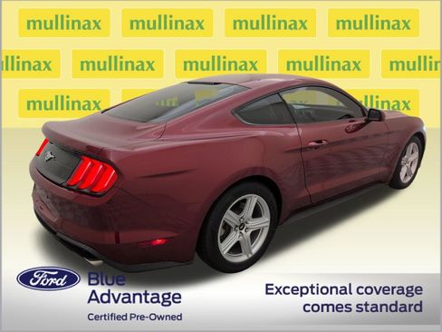 Used 2018 Ford Mustang Coupe RWD image 3