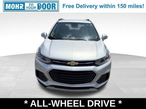 Used 2022 Chevrolet Trax LT w/ Driver Confidence Package AWD/4WD image 9