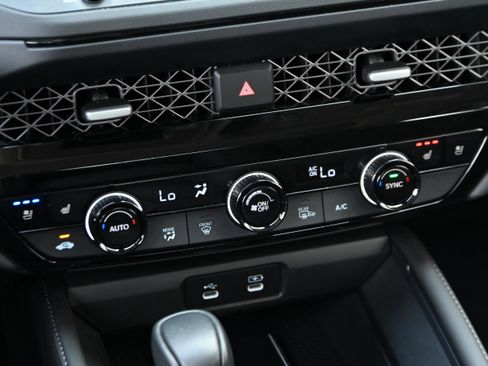 Used 2024 Honda Accord Touring image 21