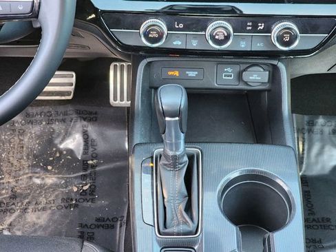 Used 2023 Honda Civic Sport image 29