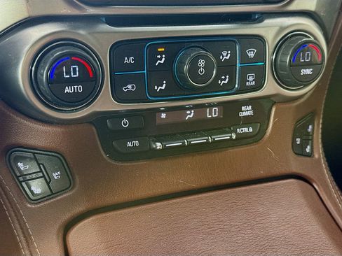 Used 2016 Chevrolet Tahoe LTZ image 17