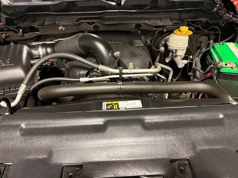 Used 2015 RAM 1500 Express w/ Black Ram 1500 Express Group image 5