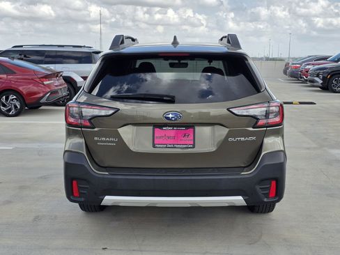 Used 2022 Subaru Outback Limited AWD/4WD image 7