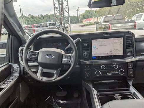 New 2025 Ford F250 Lariat w/ Lariat Ultimate Package image 31