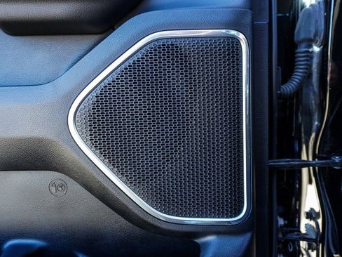 Used 2022 RAM 1500 Laramie image 9