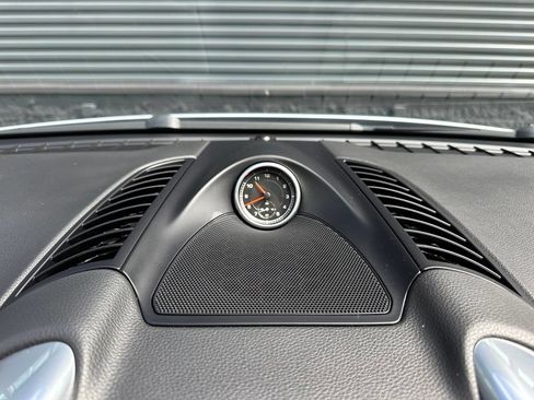 Certified 2017 Porsche Cayenne AWD/4WD image 27