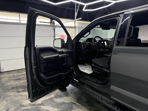 Used 2017 Ford F150 XLT w/ Equipment Group 301A Mid image 10