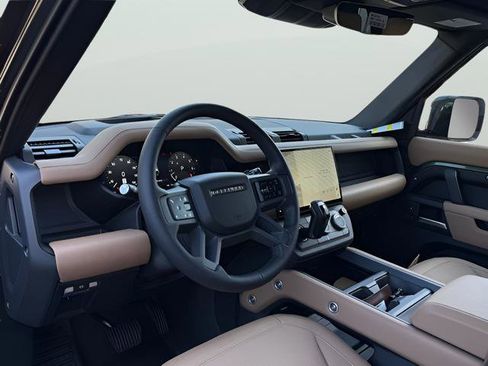 New 2026 Land Rover Defender 110 X-Dynamic SE image 21