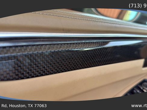 Used 2015 Porsche Macan Turbo image 22