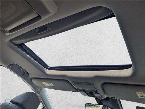 Used 2019 Honda Odyssey Touring image 20