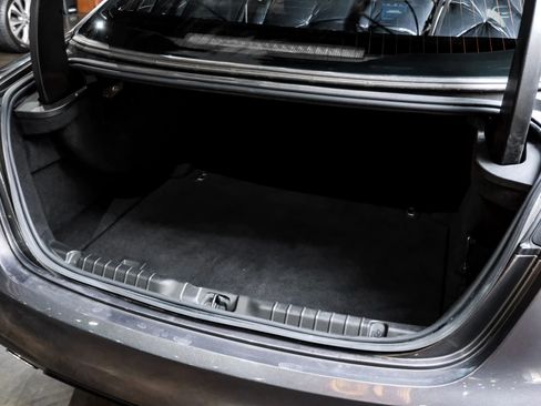 Used 2016 Maserati Ghibli image 64