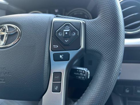 Used 2023 Toyota Tacoma SR5 w/ Technology Package RWD image 18