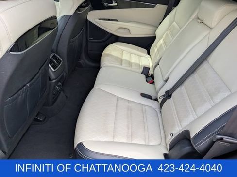 Used 2018 Kia Sorento SX FWD image 23