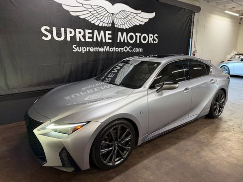 Used 2022 Lexus IS 350 F Sport image 4