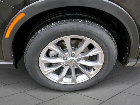 Used 2024 Honda CR-V EX image 10