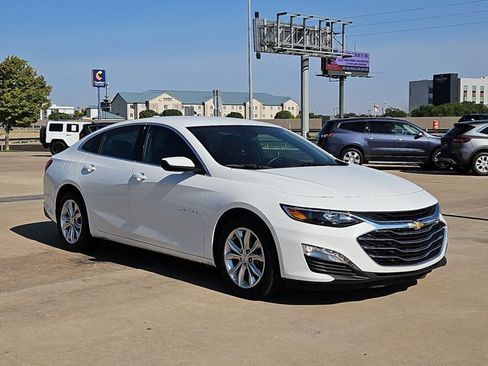 Used 2024 Chevrolet Malibu LT FWD image 3
