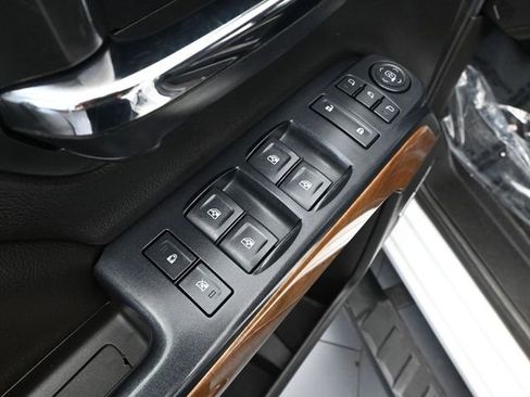 Used 2017 Chevrolet Silverado 1500 LTZ w/ Sport Package image 22