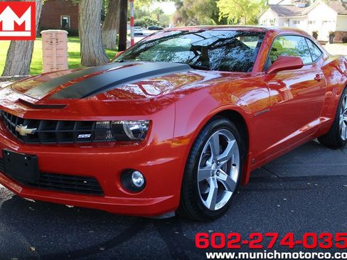 Used 2010 Chevrolet Camaro SS image 1