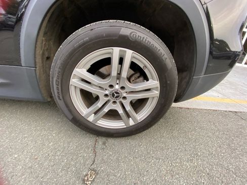 Used 2023 Mercedes-Benz GLB 250 4MATIC image 22