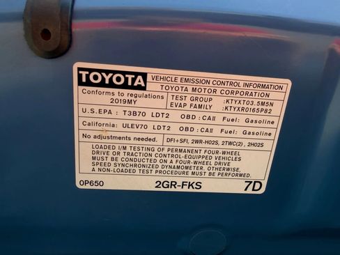 Used 2019 Toyota Tacoma TRD Off-Road AWD/4WD image 39