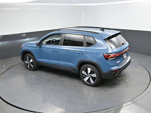 Used 2025 Volkswagen Taos S AWD/4WD image 41
