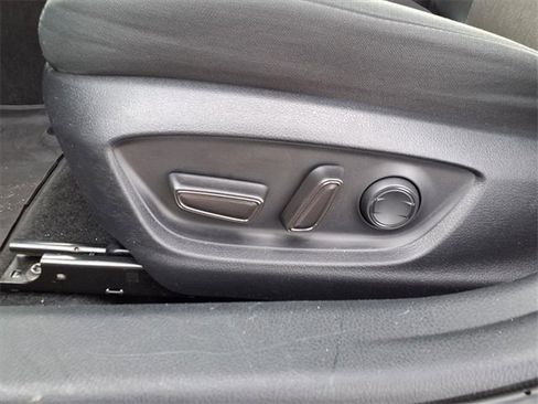 Used 2023 Toyota Camry LE image 43