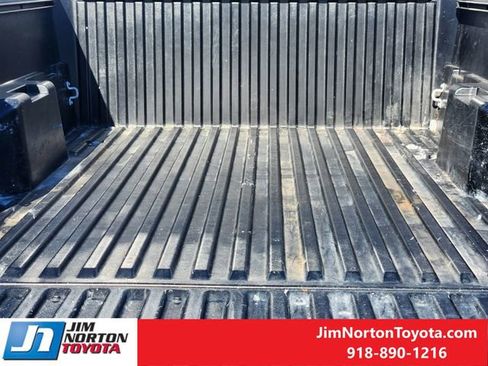 Used 2025 Toyota Tacoma SR RWD image 31