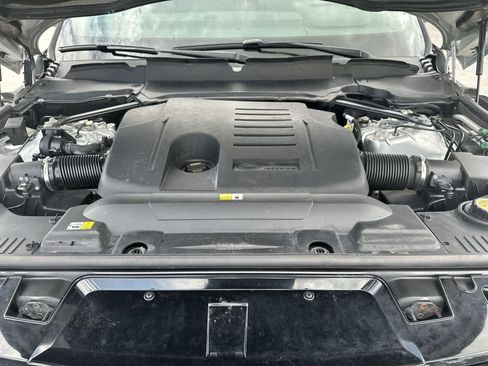 Used 2019 Land Rover Range Rover Sport HSE AWD/4WD image 14
