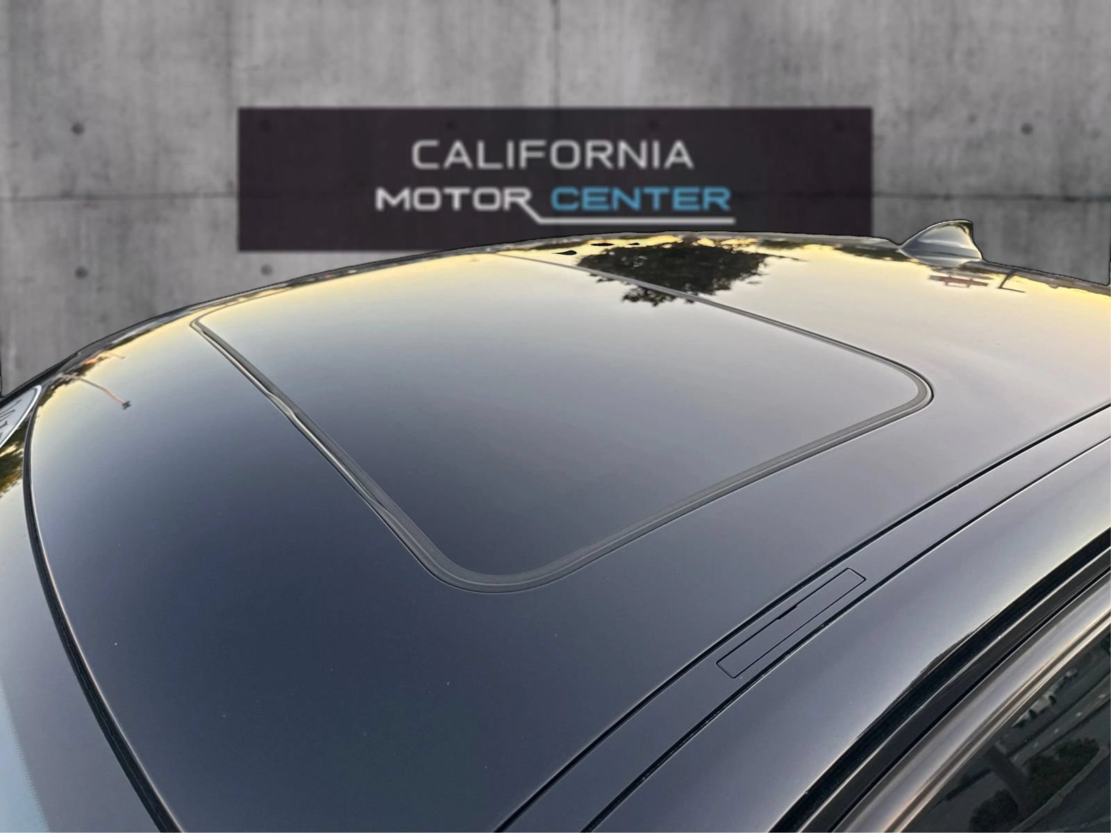 Used 2017 BMW 340i Sedan RWD image 12