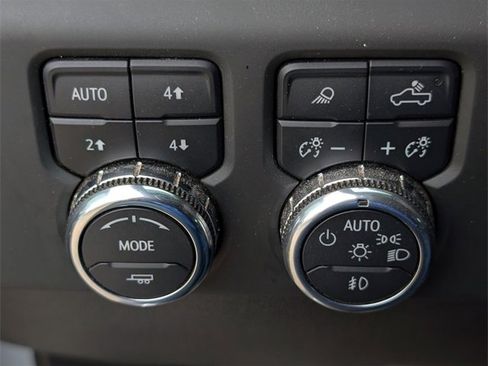 Used 2024 GMC Sierra 2500 AT4 w/ AT4 Premium Plus Package image 21