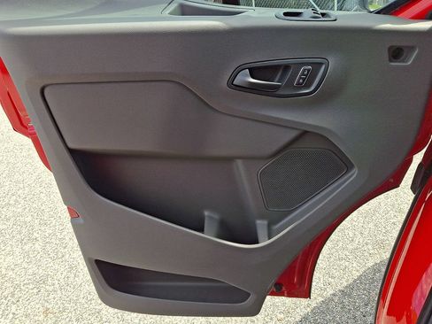 New 2026 Ford Transit 250 148 Medium Roof RWD image 8