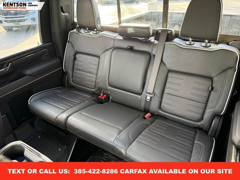 Used 2024 GMC Sierra 2500 AT4X image 38