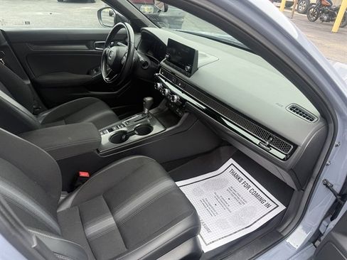 Used 2024 Honda Civic Sport image 35