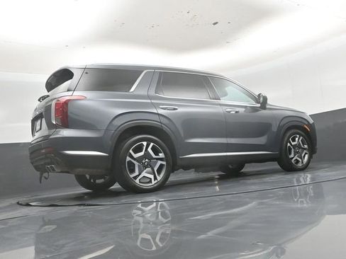 Used 2025 Hyundai Palisade SEL FWD image 42