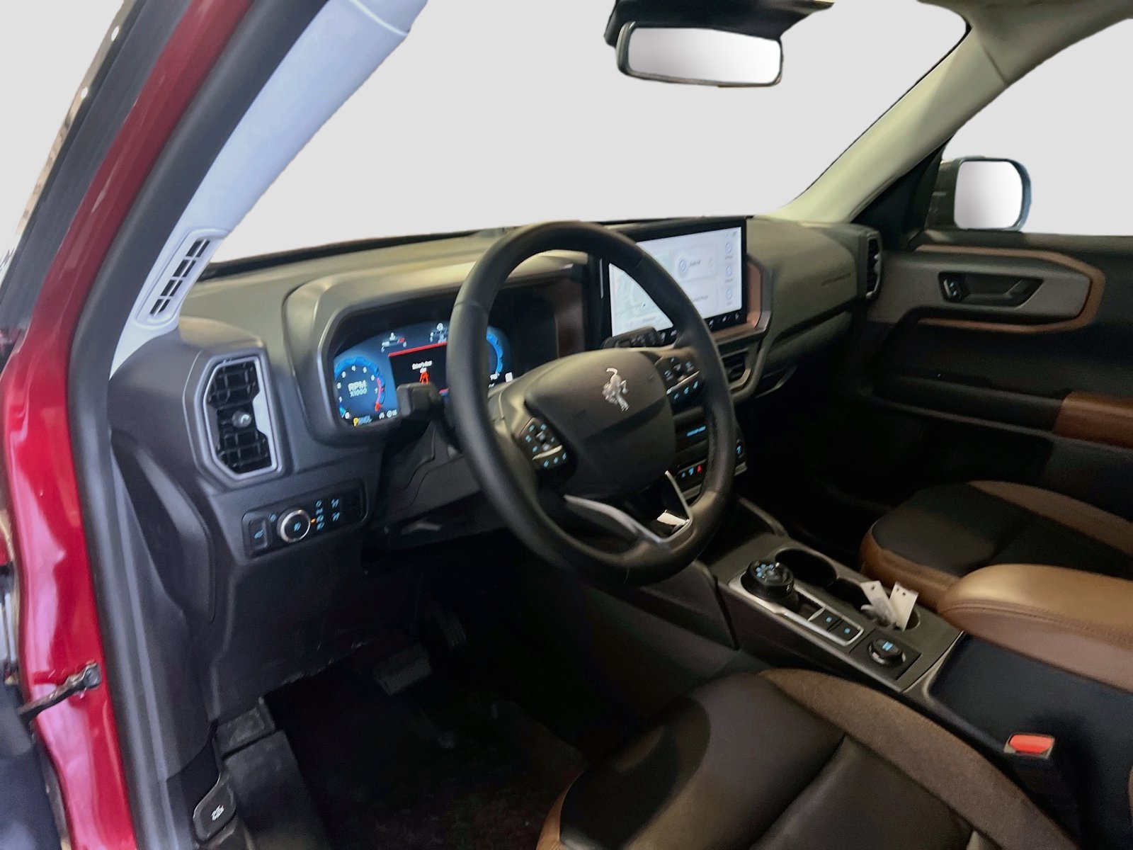 Used 2025 Ford Bronco Sport Outer Banks w/ Outer Banks Tech Package+ AWD/4WD image 9