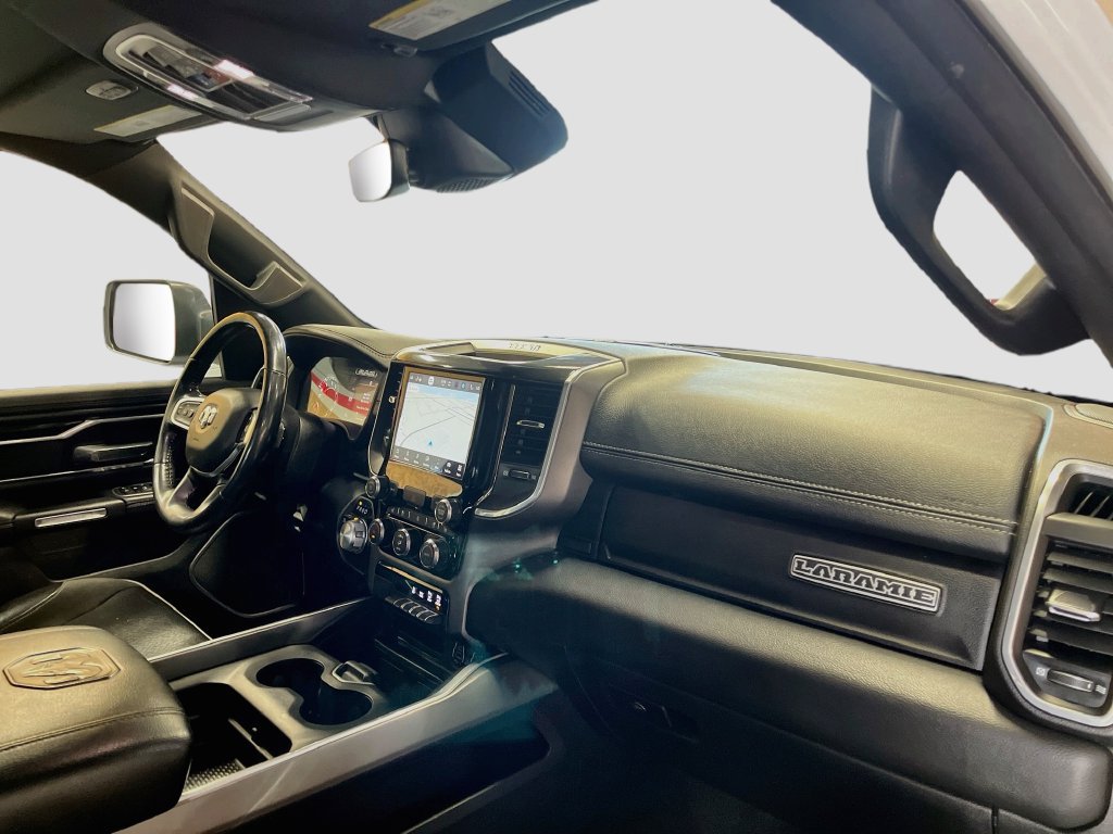 Used 2022 RAM 1500 Laramie AWD/4WD image 30