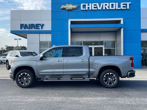 New 2026 Chevrolet Silverado 1500 High Country w/ Max Trailering Package image 2