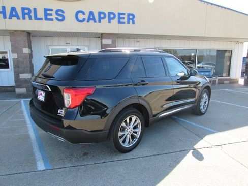 Used 2023 Ford Explorer XLT w/ Equipment Group 202A AWD/4WD image 5