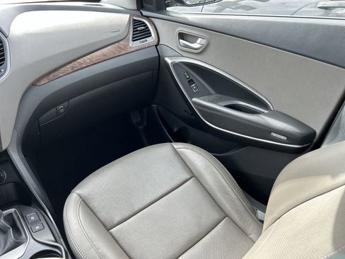 Used 2018 Hyundai Santa Fe Sport w/ 2.4L Tech Package 04 image 5